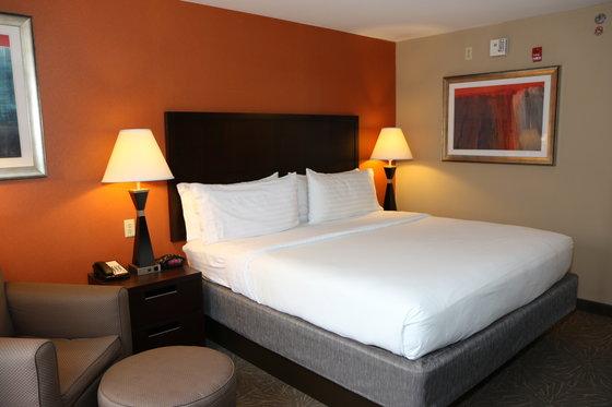 Holiday Inn Express Pittsburgh - Munhall, An Ihg Hotel Room photo